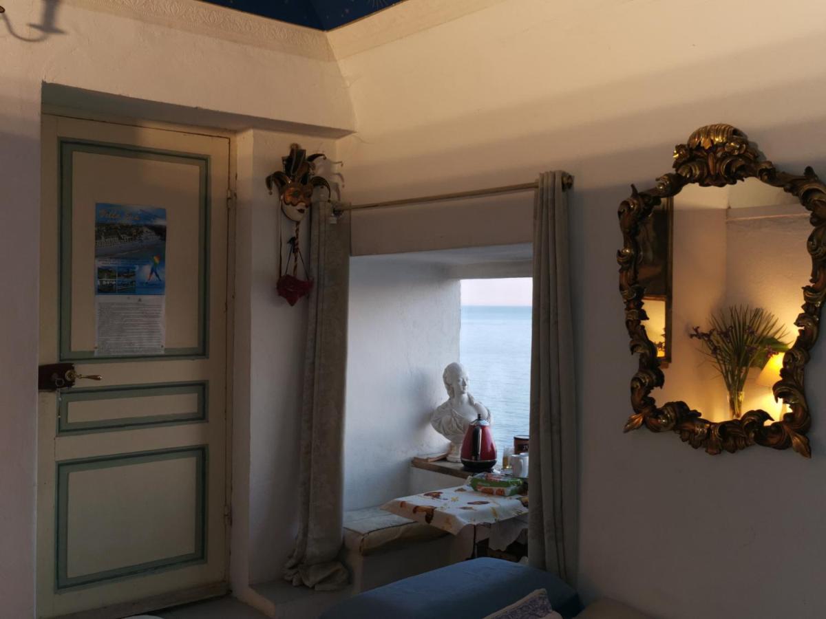 Romantic Casa Lorenzina Affittacamere Ventimiglia Exterior foto